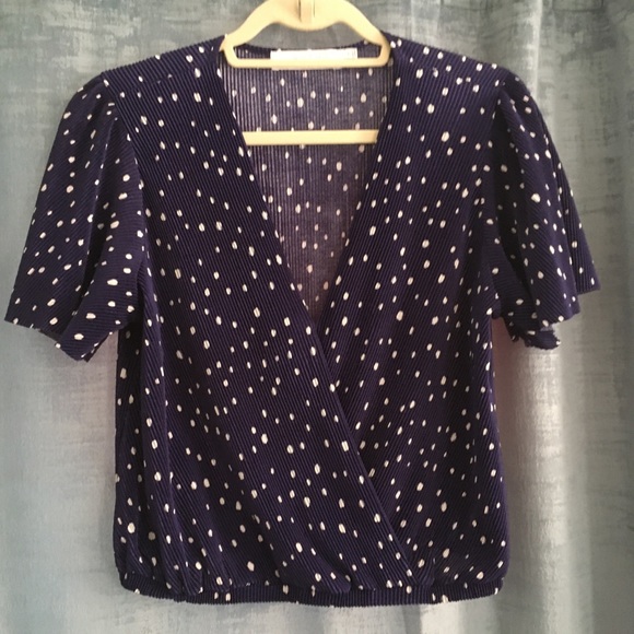 ASTR | Pleated Wrap Top - Picture 2 of 6